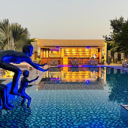 The Grand Arc Hotel & Convention Centre Shahjahanpur Exteriér fotografie